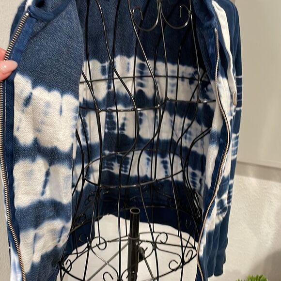 Old navy tie dye zip up hoodie size XS - Picture 7 of 9